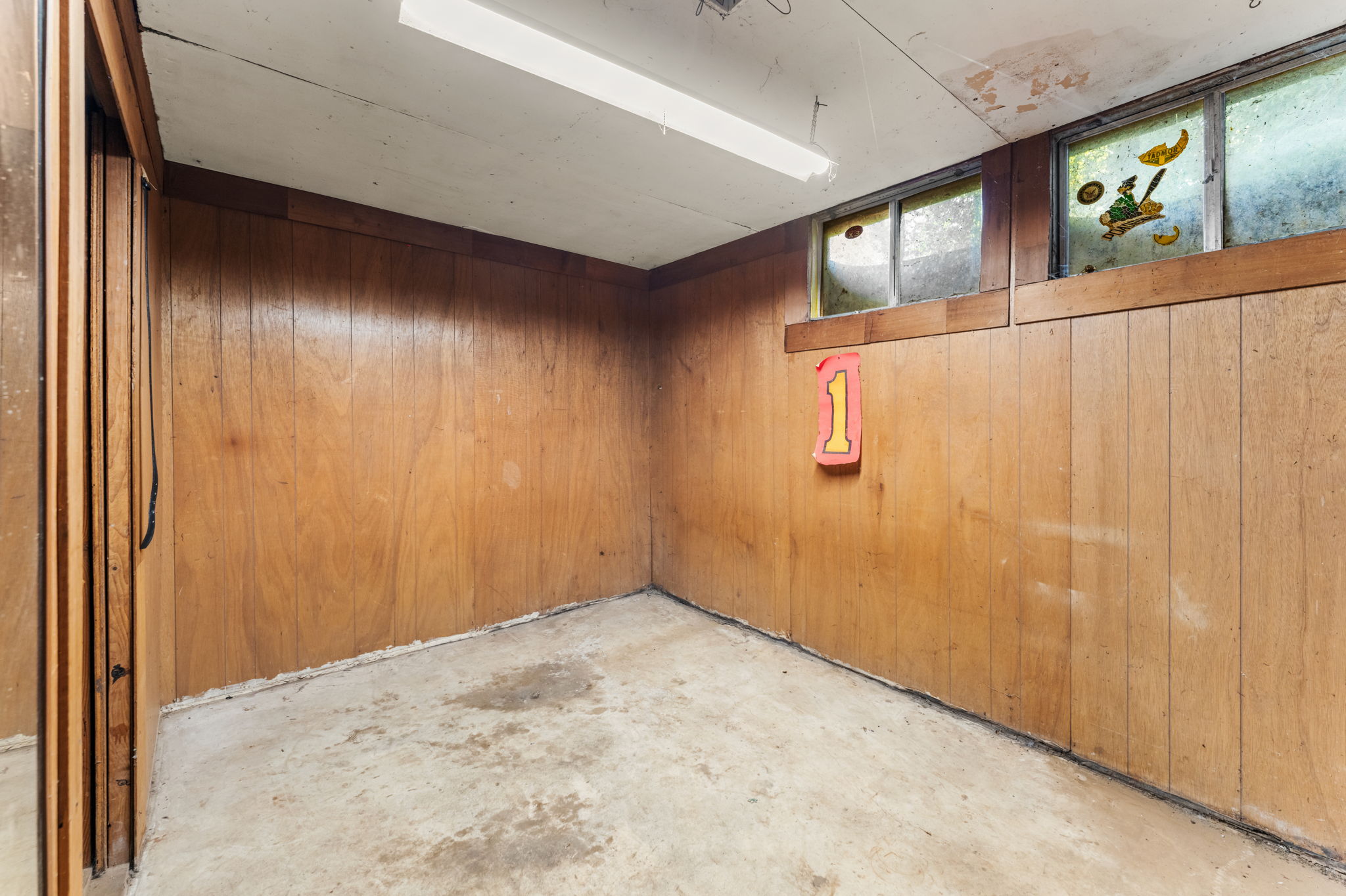 BASEMENT ROOM 2
