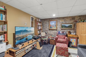 Perry Hwy-S1505-049.jpg