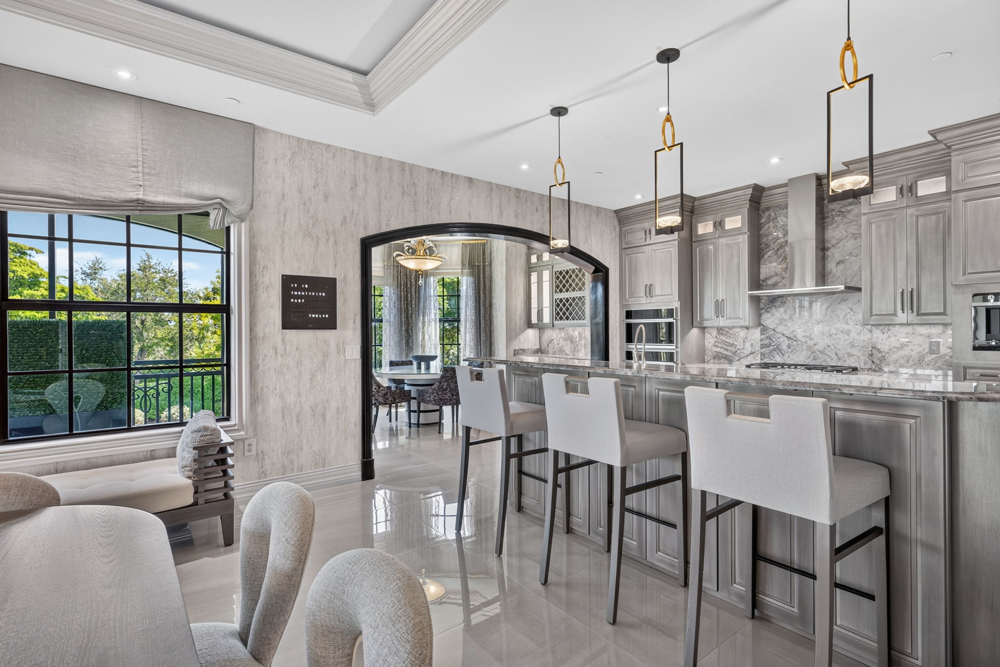 Breakfast Bar 1