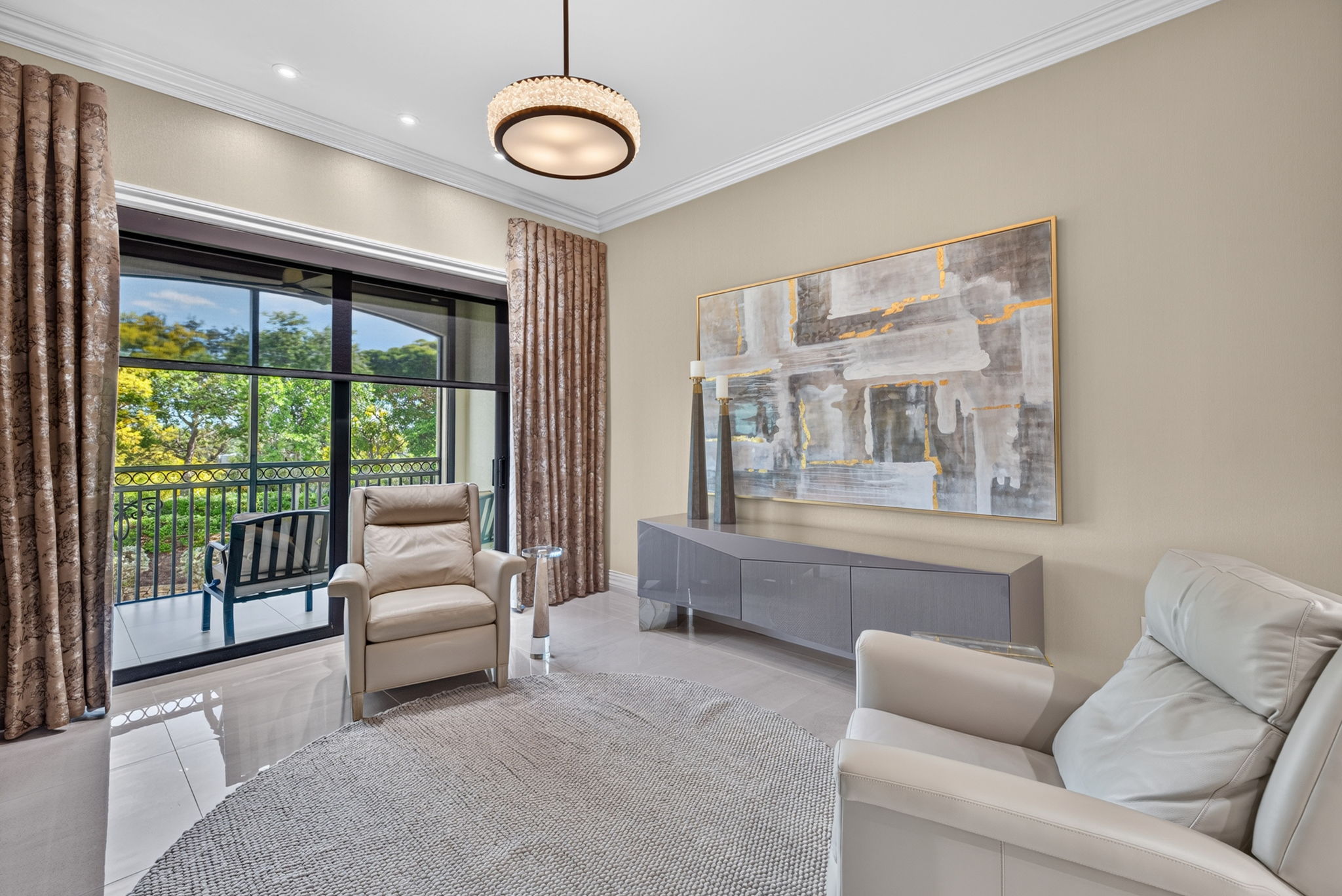 Family Room 1