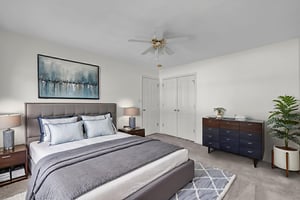 DSC_5949 virtually staged.jpeg