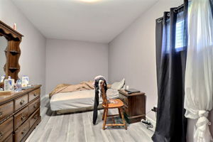  Photo 36