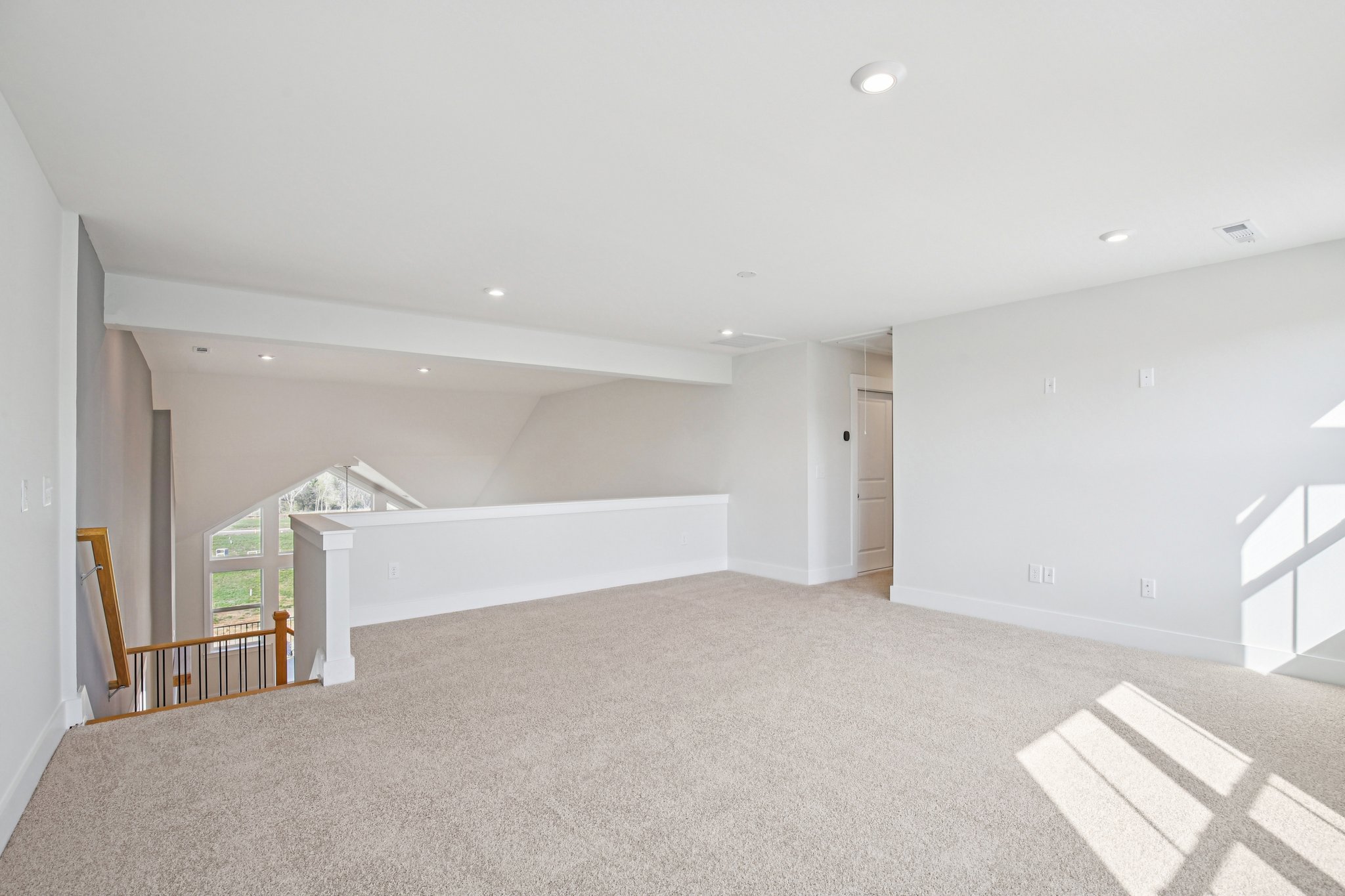 Ashton Pk Dr-S1403-059.jpg