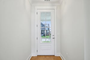 Ashton Pk Dr-S1403-006.jpg