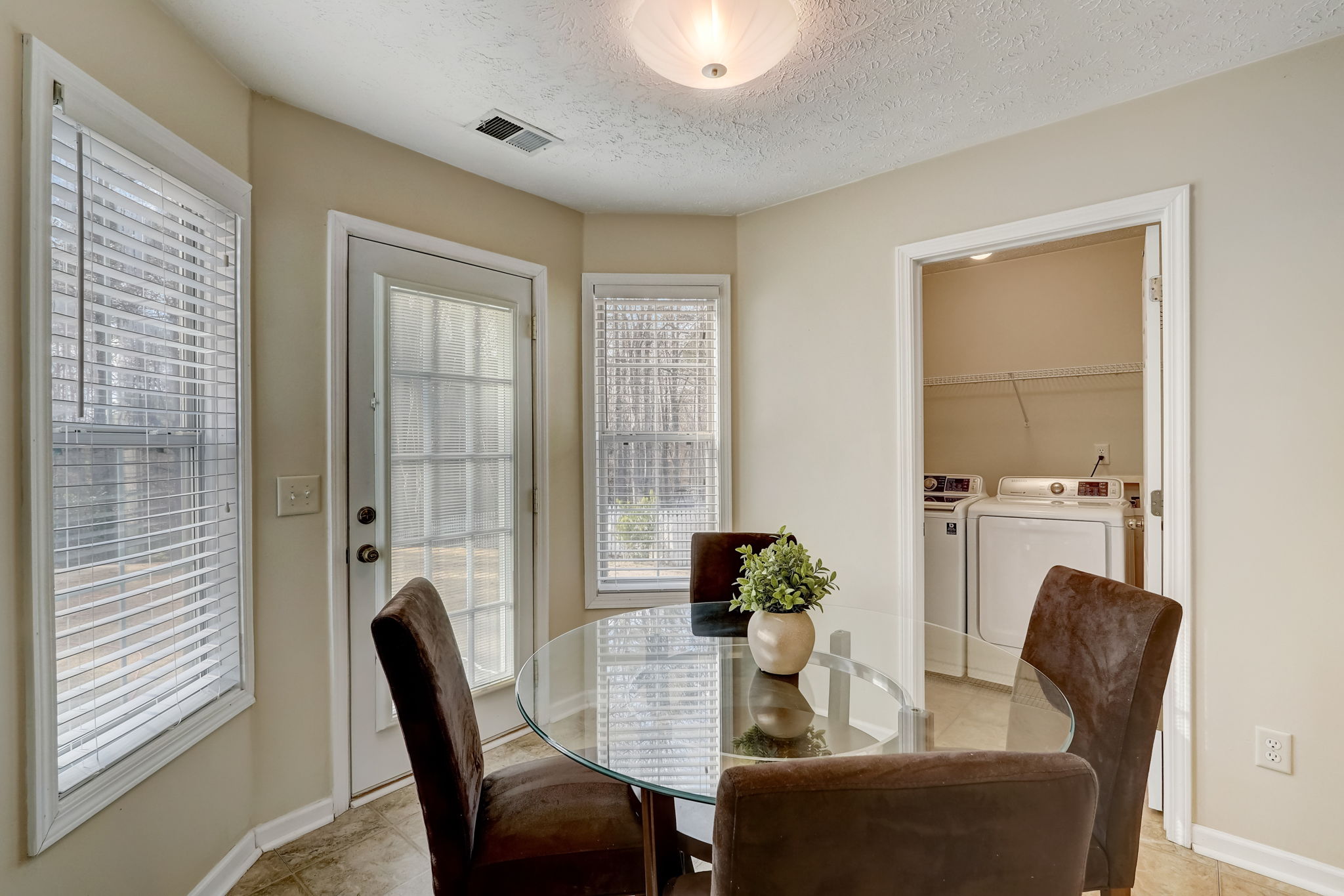 Patrick Mill Pl NE-013