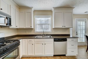 Patrick Mill Pl NE-017