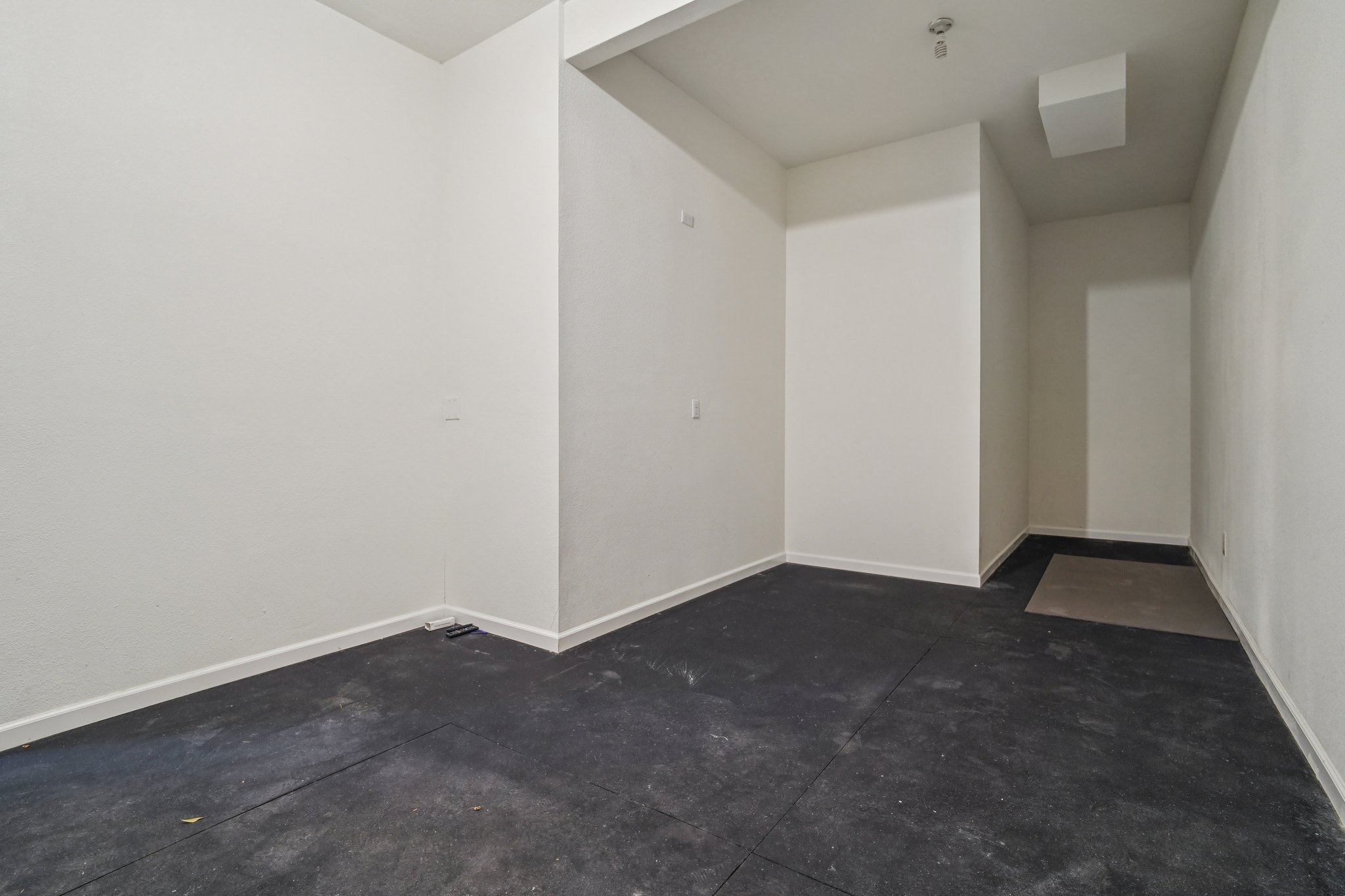 SE 66th St-S2403-037.jpg