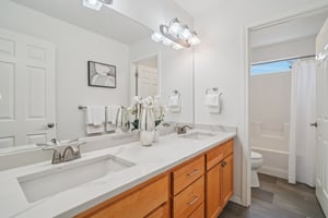 SE 66th St-S2403-021.jpg