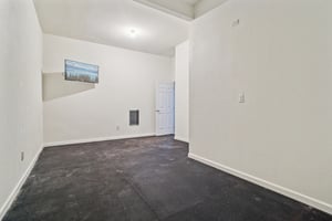 SE 66th St-S2403-038.jpg