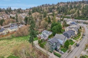 SE 66th St-S2403-055.jpg