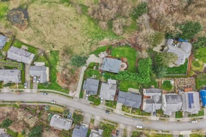 SE 66th St-S2403-065.jpg