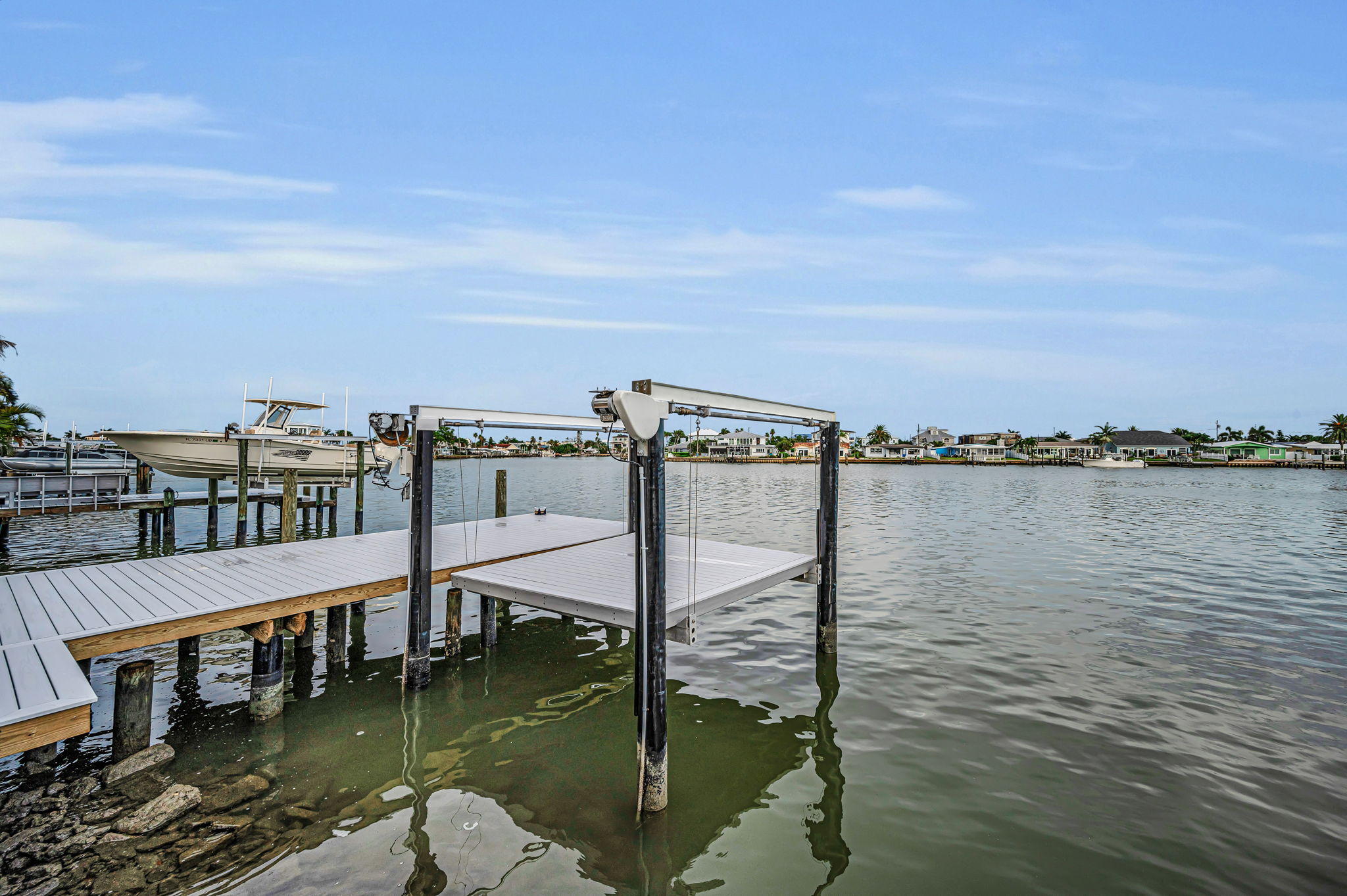 Dock2