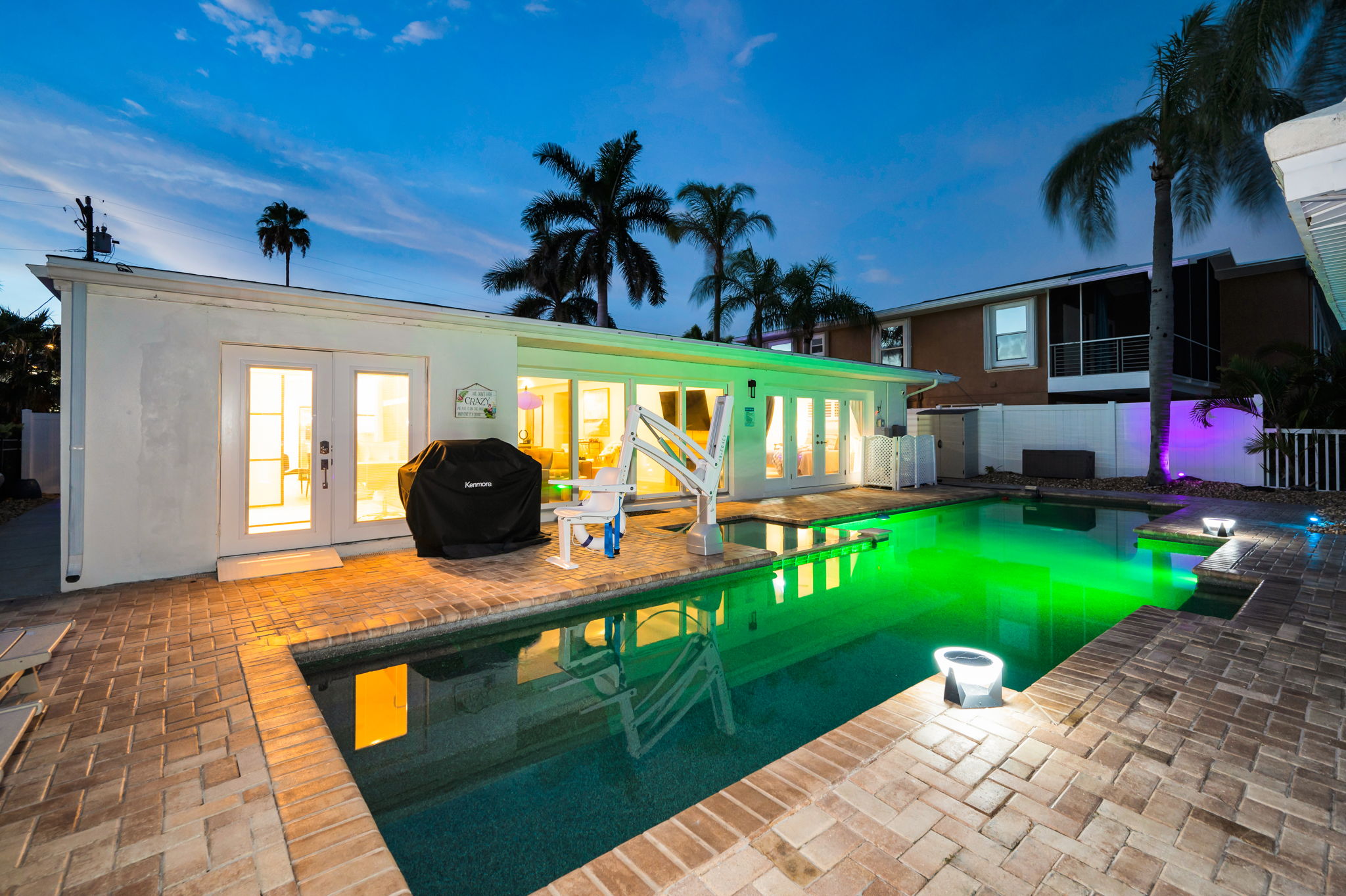 Pool28