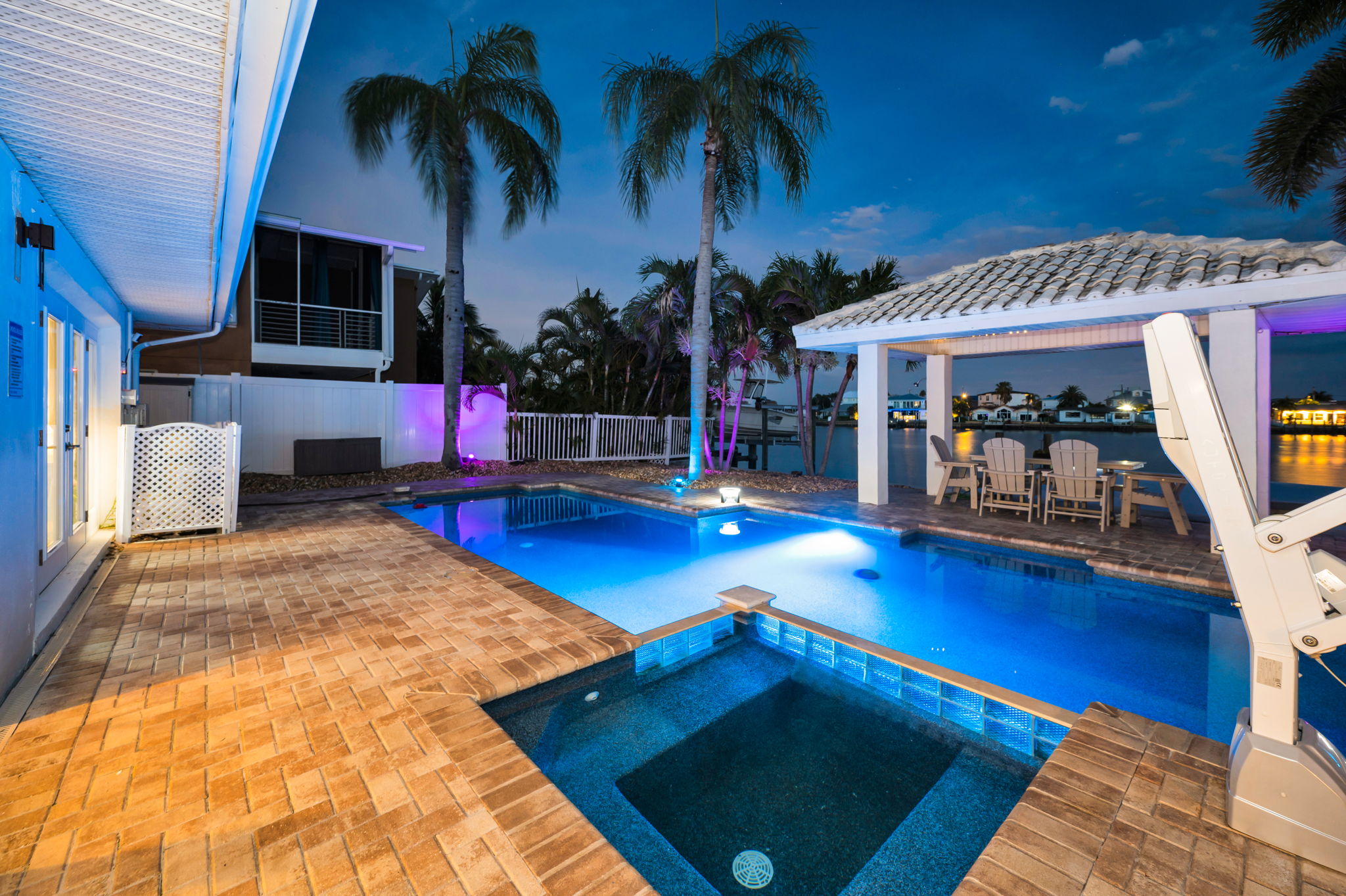 Pool21
