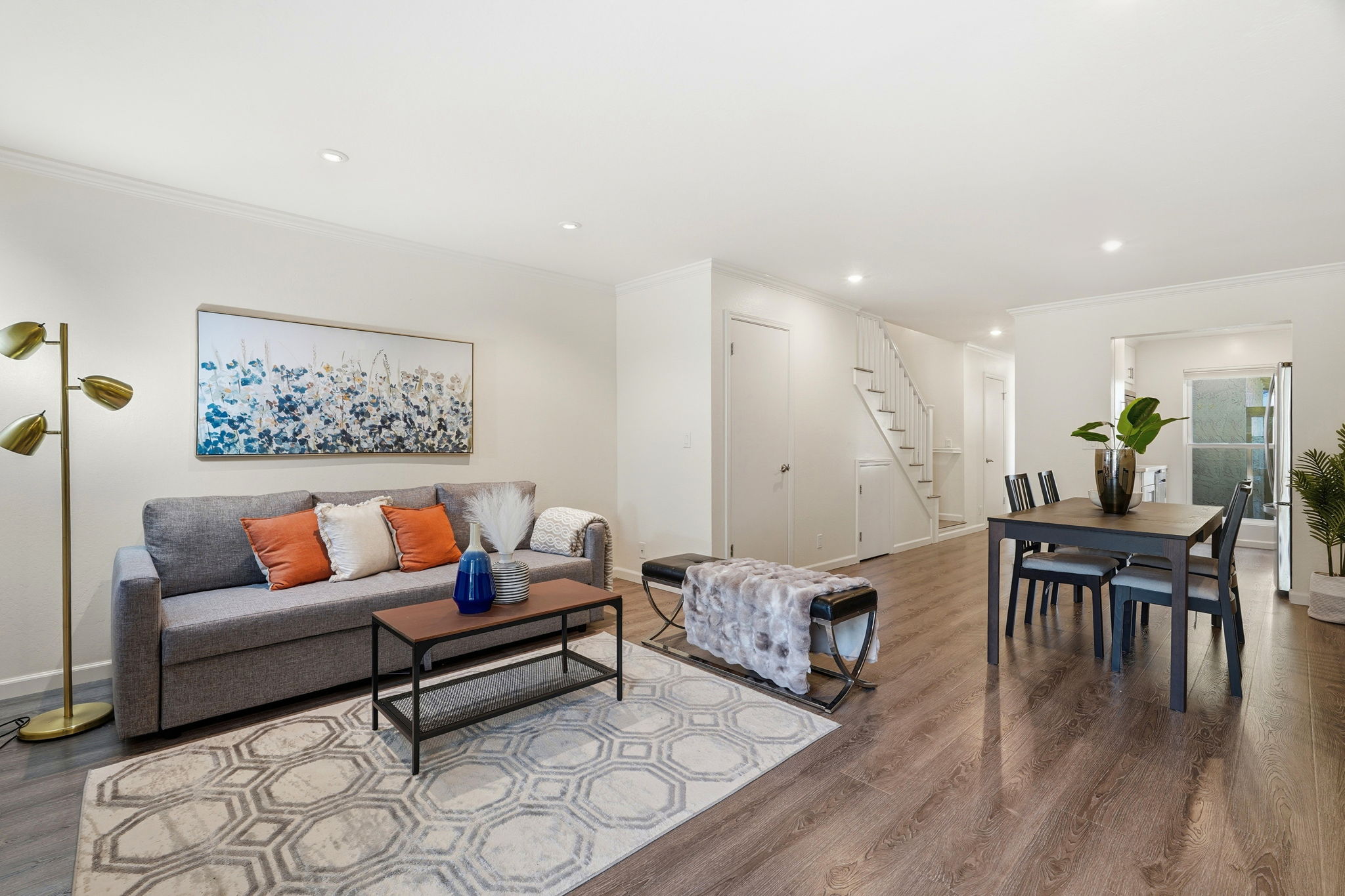 006_F8_1636 Branham Ln