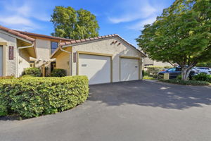 003_F8_1636 Branham Ln