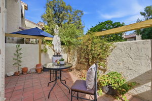 028_F8_1636 Branham Ln