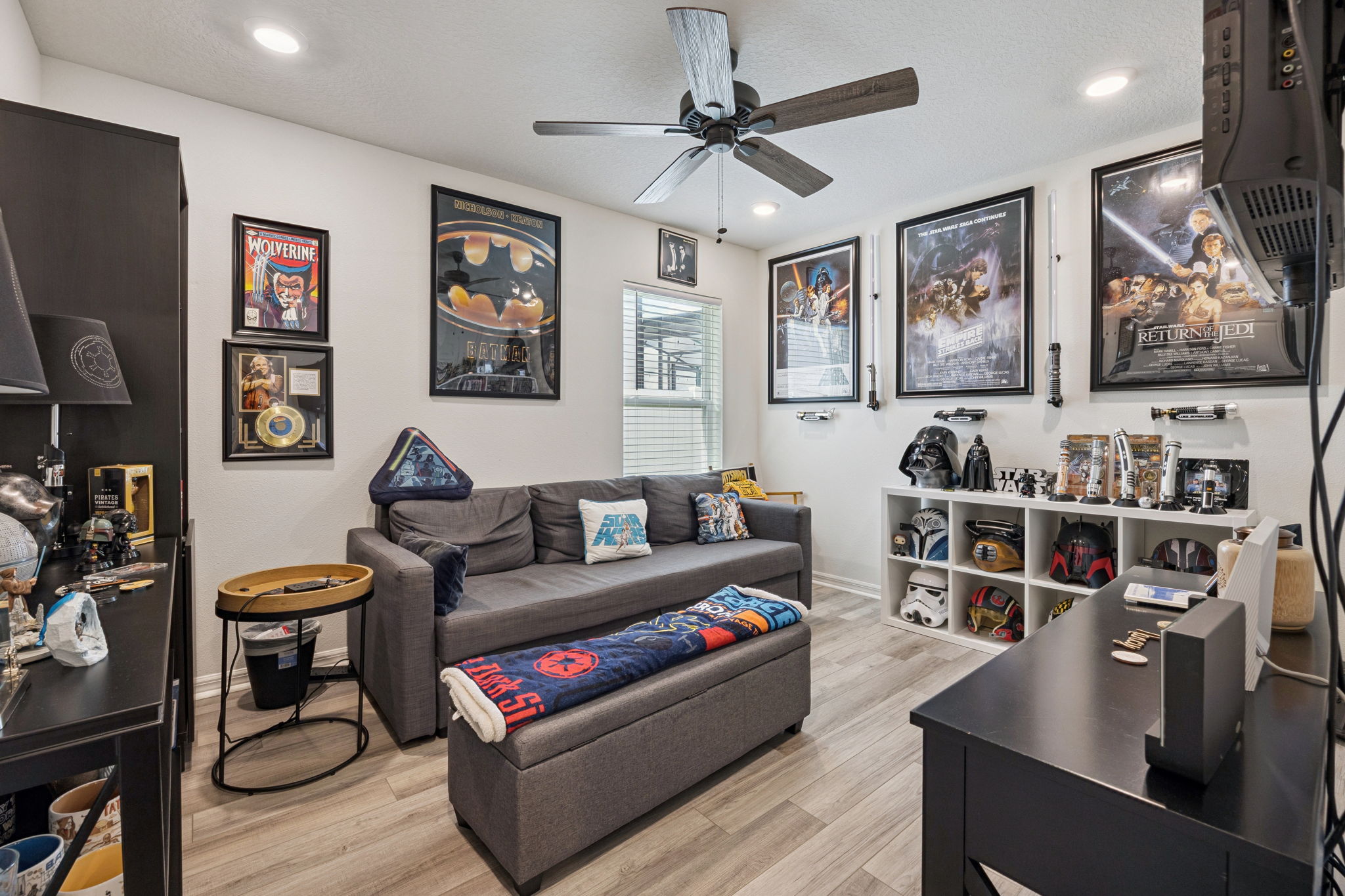  Photo 34