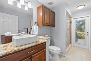 17-print-Guest Bathroom-r