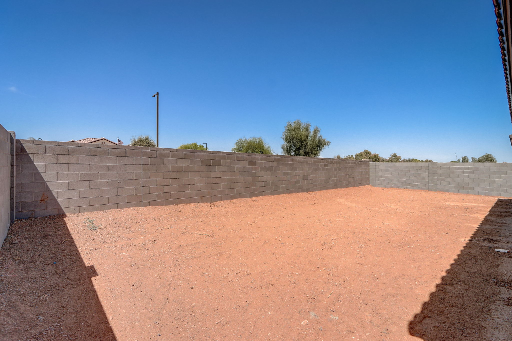  W Desert Mirage Dr-040