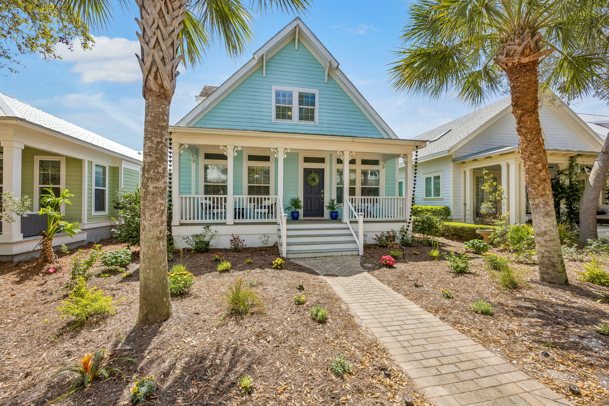 Set along one of the neighborhood’s walkable, tree-lined streets, the approach feels instantly inviting.