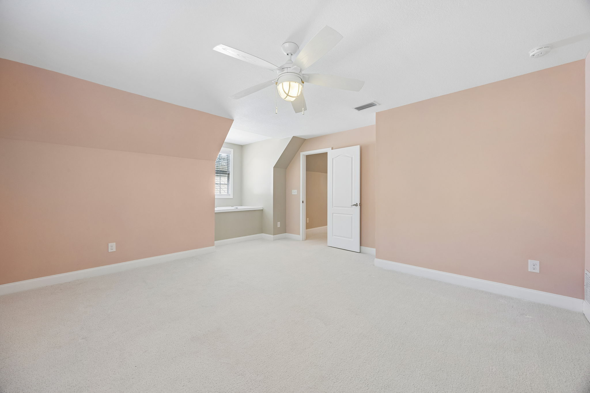 Altogether, the upper level lives with flexibility, generous proportions, and space that easily grows with your needs.