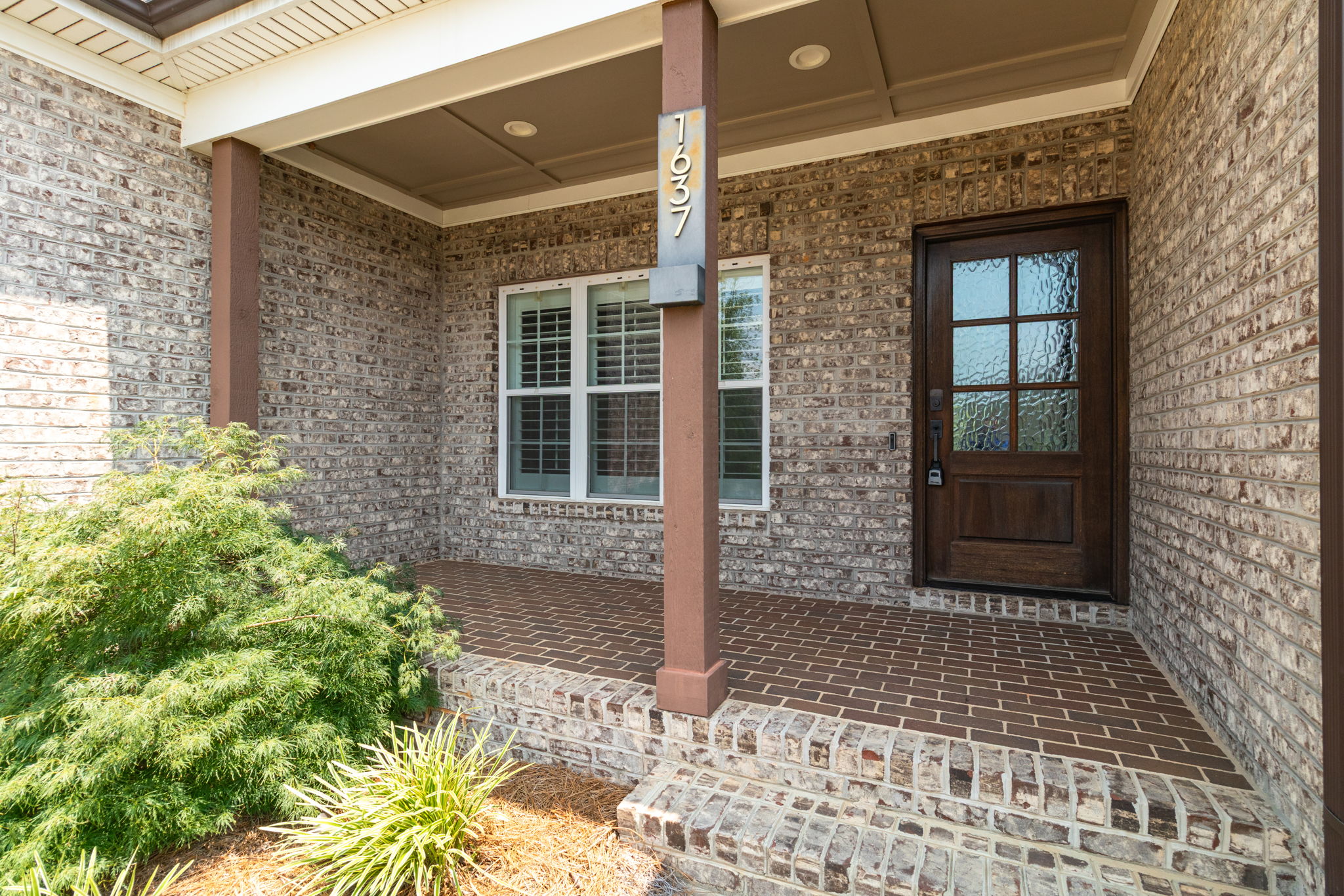 1637 Wisteria Dr-4