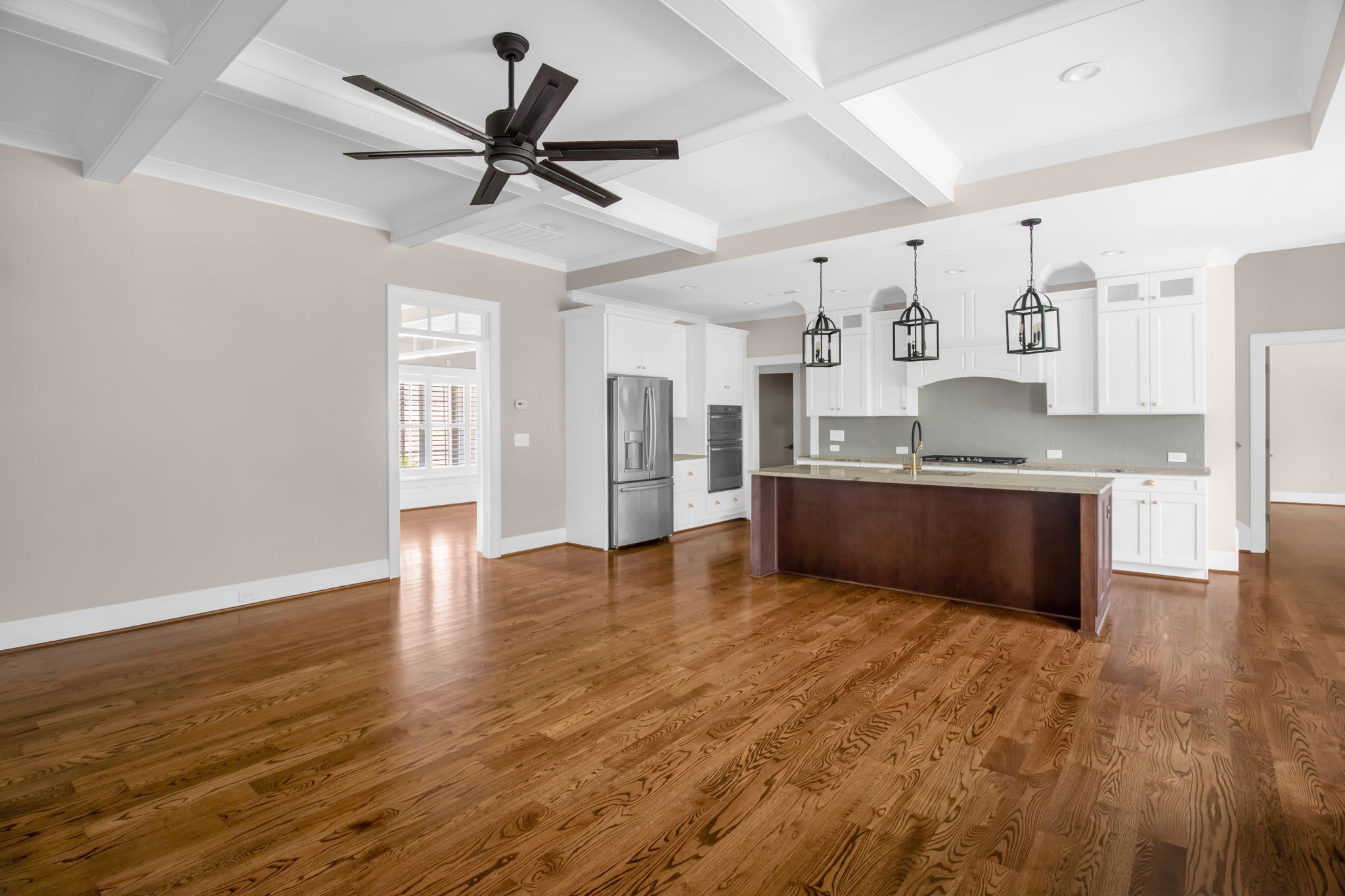 1637 Wisteria Dr-13