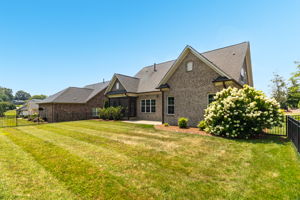 1637 Wisteria Dr-29