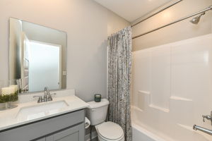 Full bath ensuite Bedroom 5