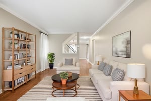 010_DSC09666 virtually staged.jpeg