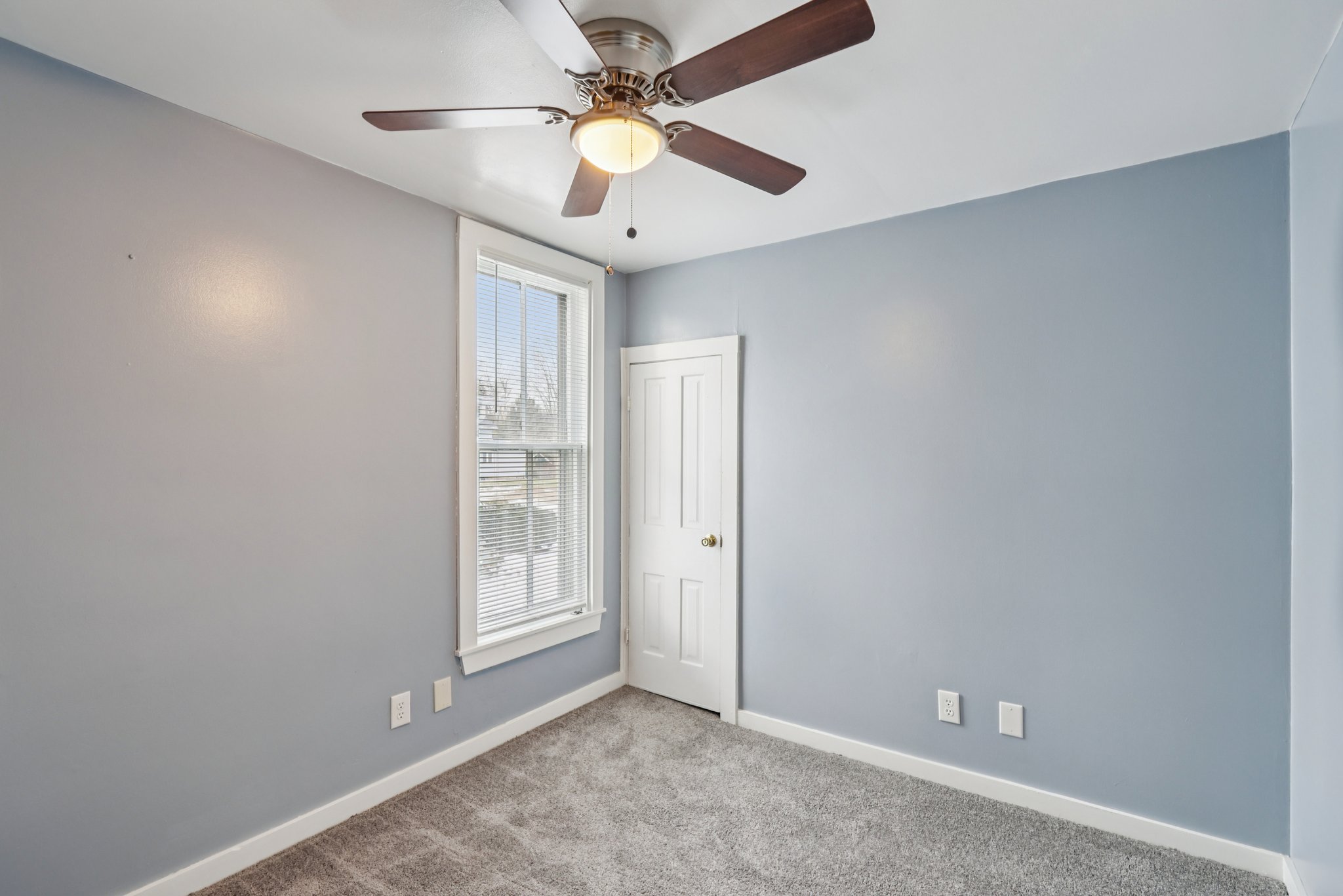 Burrows St-S2312-023.jpg