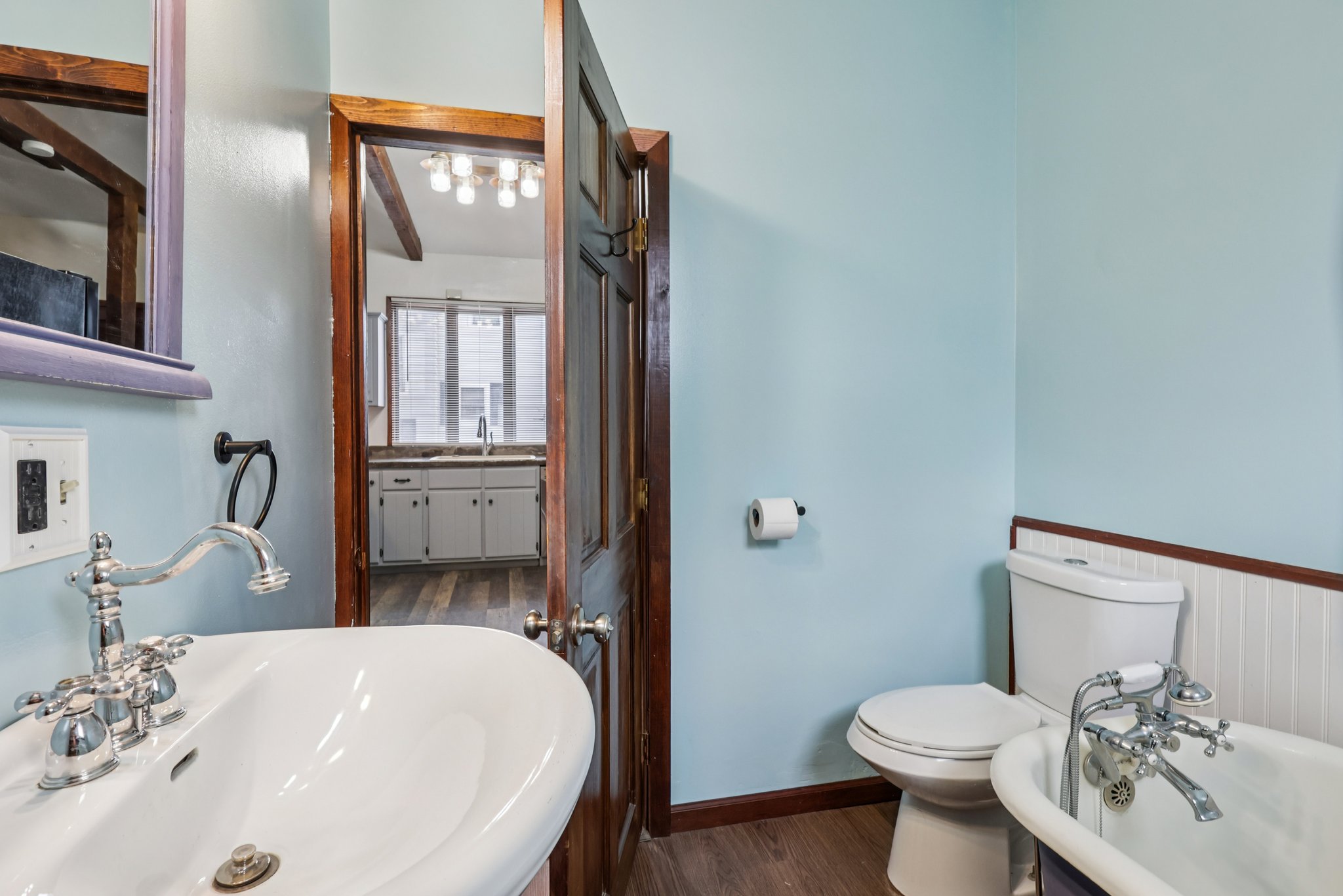 Burrows St-S2312-025.jpg