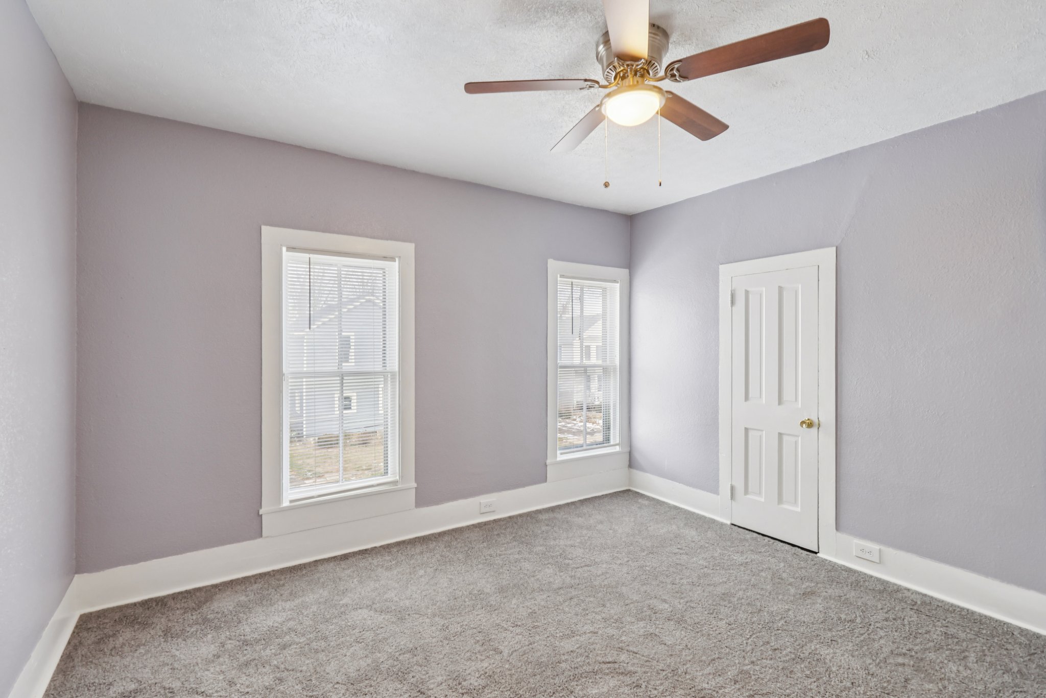 Burrows St-S2312-028.jpg