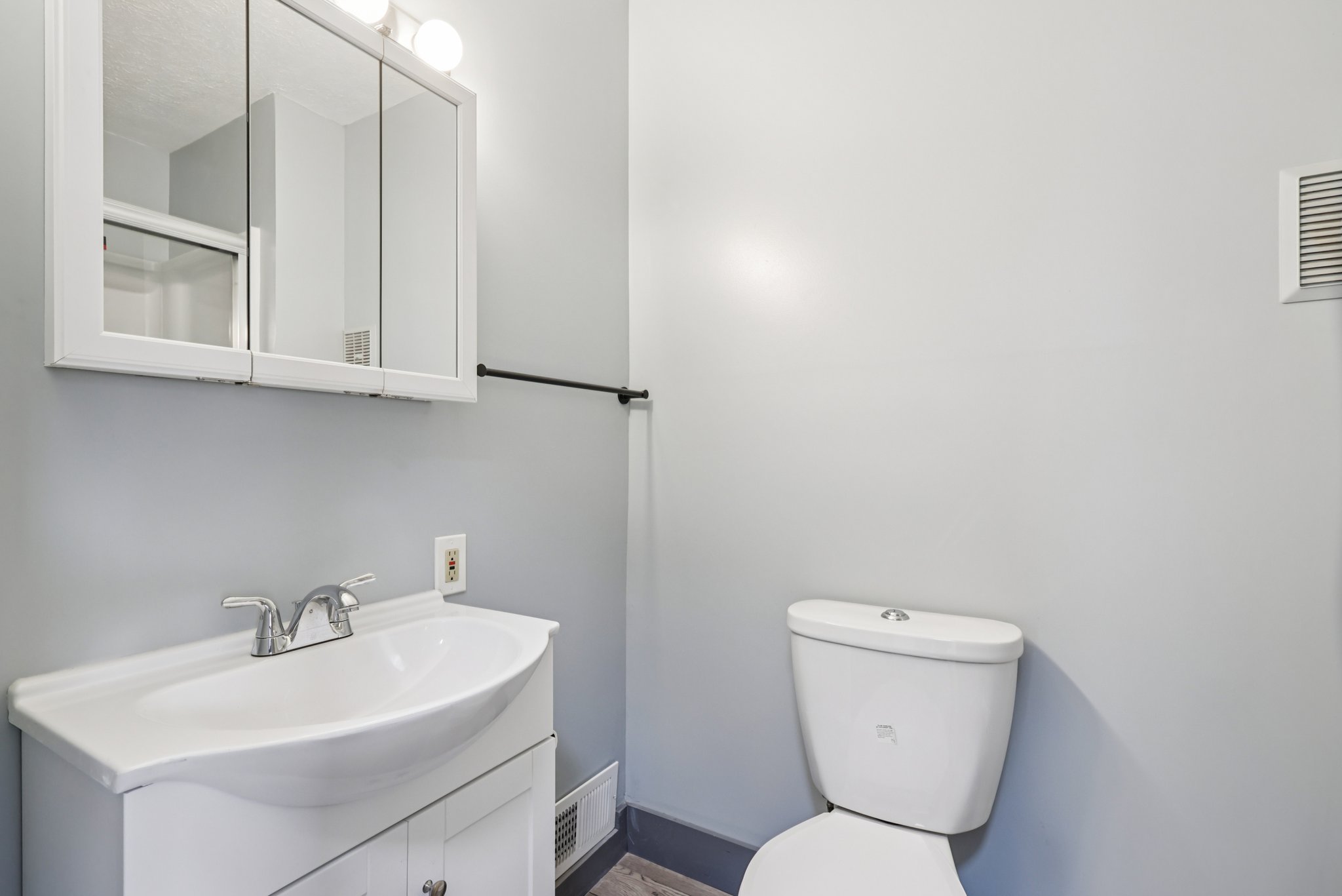 Burrows St-S2312-035.jpg