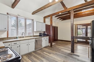 Burrows St-S2312-010.jpg