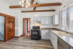 Burrows St-S2312-012.jpg