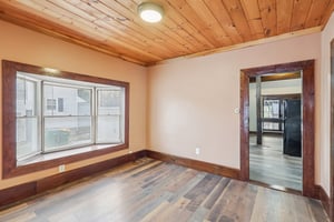 Burrows St-S2312-015.jpg