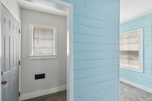 Burrows St-S2312-019.jpg