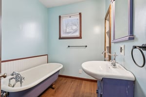 Burrows St-S2312-024.jpg