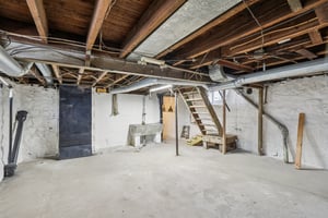 Burrows St-S2312-044.jpg