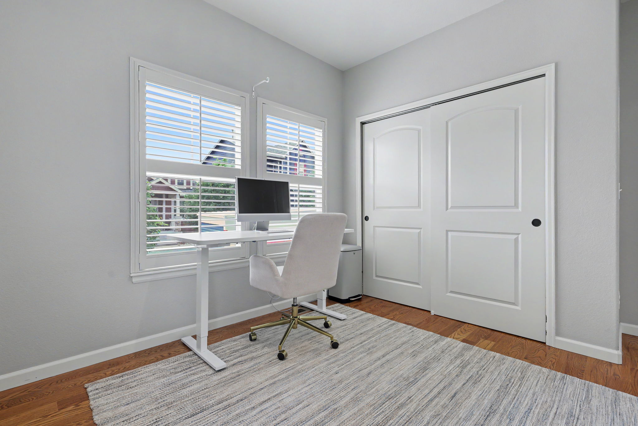 Bedroom/Office