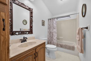 Guest Full Bath