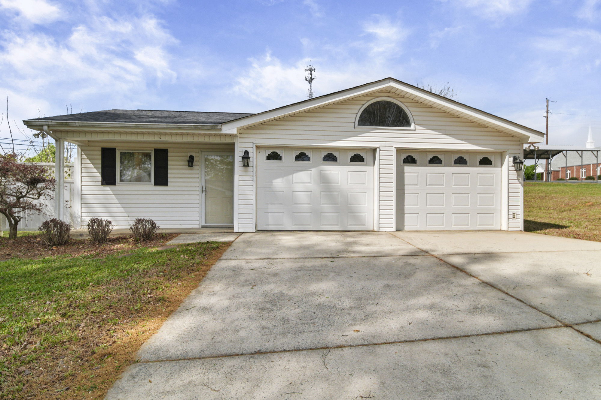 Secondary living quarters