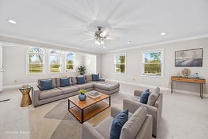 DSC03705_web virtually staged.jpeg