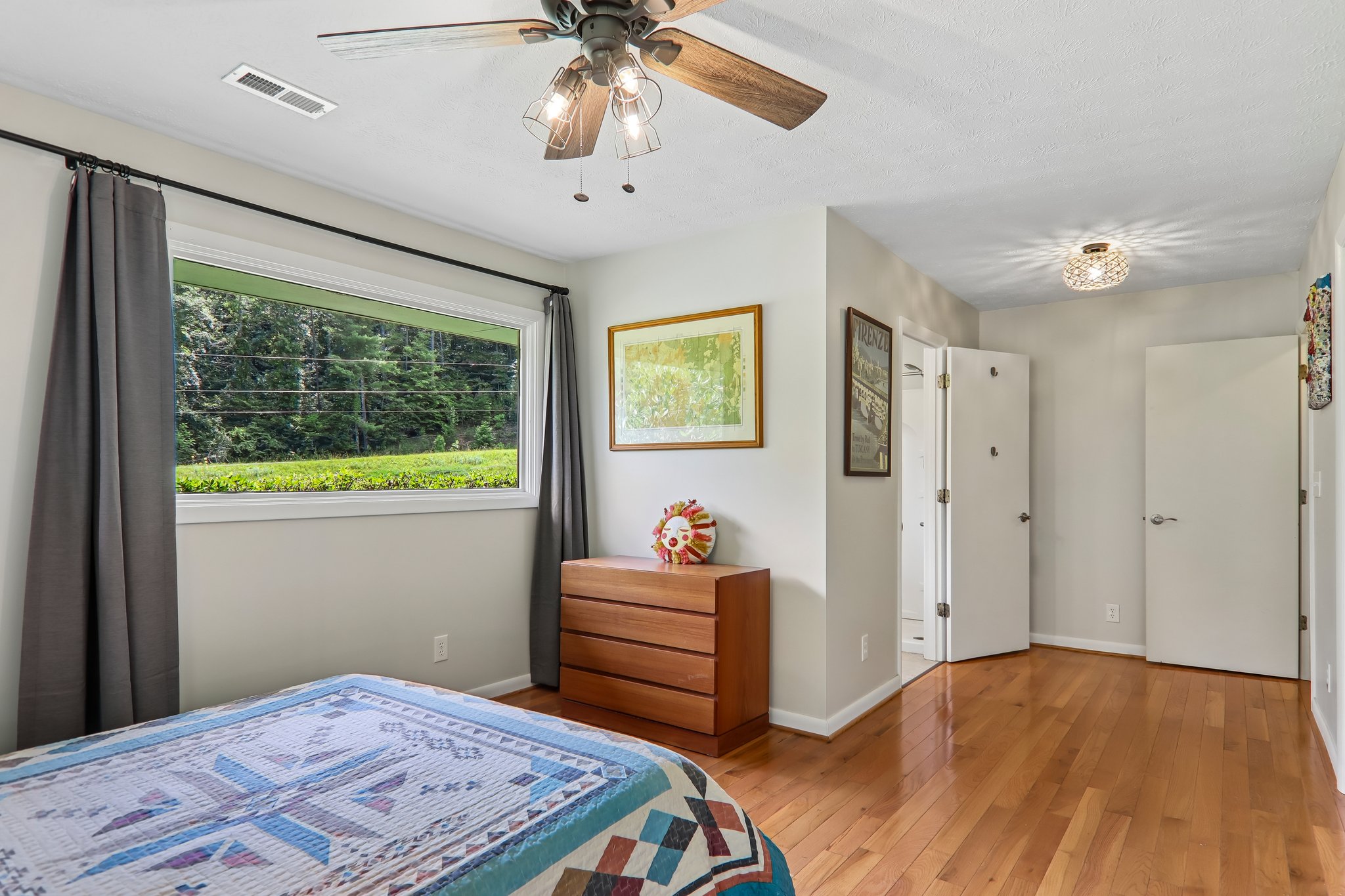 Pegg Rd-S2306-020.jpg