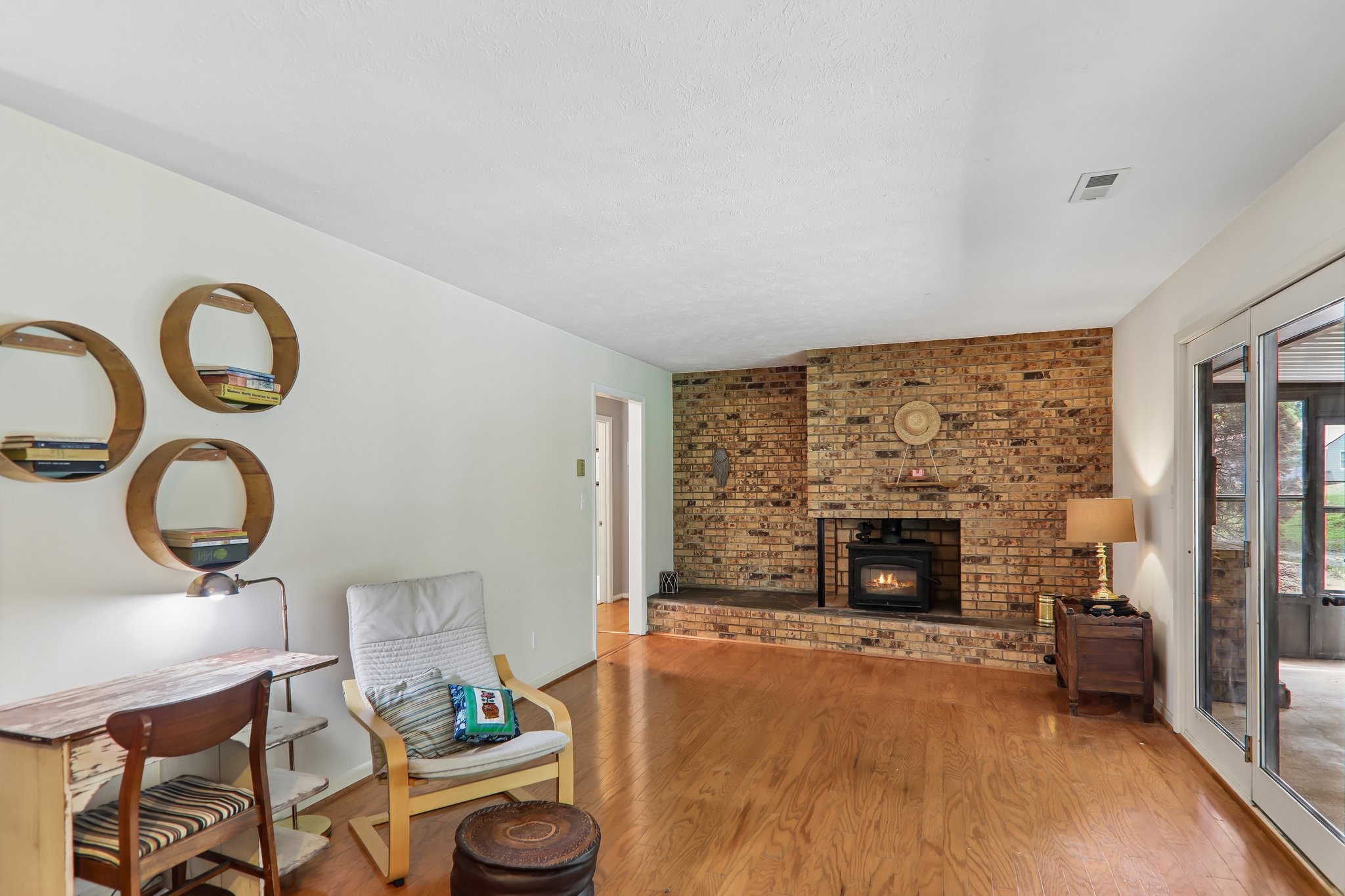 Pegg Rd-S2306-025.jpg