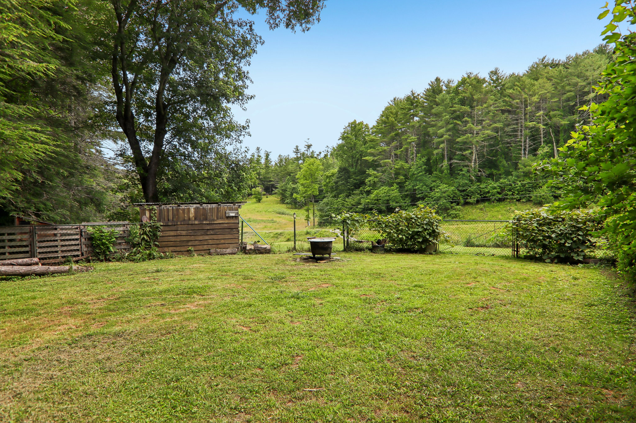 Pegg Rd-S2306-068.jpg