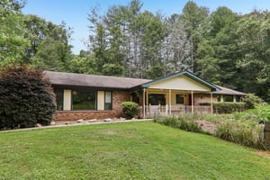 Pegg Rd-S2306-001.jpg
