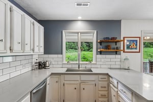 Pegg Rd-S2306-009.jpg